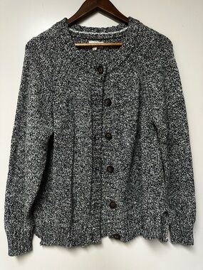 Lucky brand grey sweater - Small